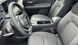 Nissan Kicks SV FWD 2026