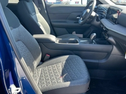 Nissan Kicks SV FWD 2026