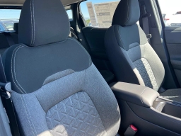 Nissan Kicks SV FWD 2026