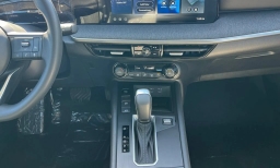 Nissan Kicks SV FWD 2026
