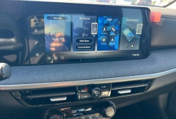 Nissan Kicks SV FWD 2026