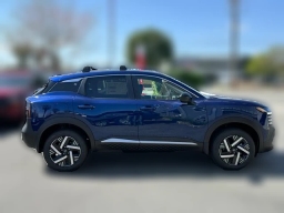 Nissan Kicks SV FWD 2026