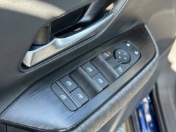 Nissan Kicks SV FWD 2026