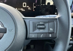Nissan Kicks SV FWD 2026