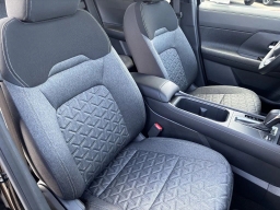 Nissan Kicks SV FWD 2026