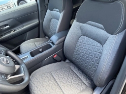 Nissan Kicks SV FWD 2026