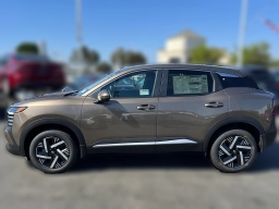 Nissan Kicks SV FWD 2026