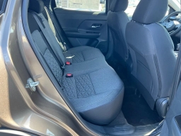 Nissan Kicks SV FWD 2026