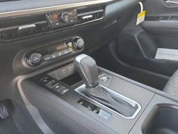 Nissan Kicks SV FWD 2026