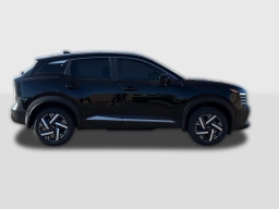 Nissan Kicks SV FWD 2026