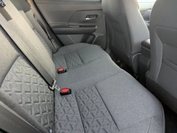 Nissan Kicks SV FWD 2026
