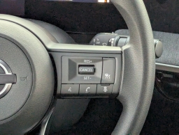 Nissan Kicks SV FWD 2026