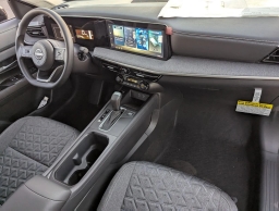 Nissan Kicks SV FWD 2026