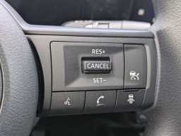 Nissan Kicks SV FWD 2026