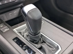Nissan Kicks SV FWD 2026