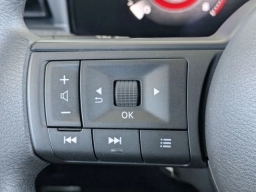 Nissan Kicks SV FWD 2026