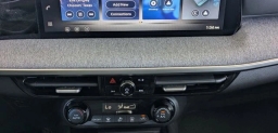 Nissan Kicks SV FWD 2026