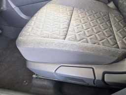 Nissan Kicks SV FWD 2026
