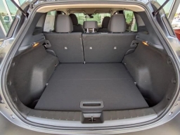 Nissan Kicks SV FWD 2026