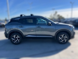 Nissan Kicks SV FWD 2026