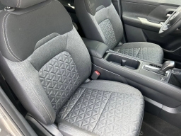 Nissan Kicks SV FWD 2026