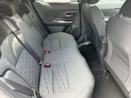 Nissan Kicks SV FWD 2026