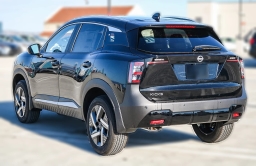 Nissan Kicks SV FWD 2026
