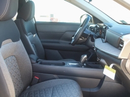 Nissan Kicks SV FWD 2026