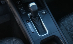 Nissan Kicks SV FWD 2026