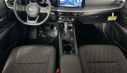 Nissan Kicks SV FWD 2026