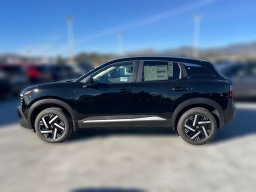 Nissan Kicks SV FWD 2026
