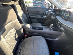 Nissan Kicks SV FWD 2026