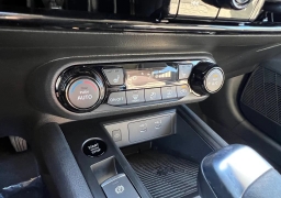 Nissan Kicks SV FWD 2026