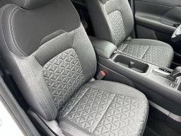 Nissan Kicks SV FWD 2026