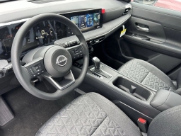 Nissan Kicks SV FWD 2026