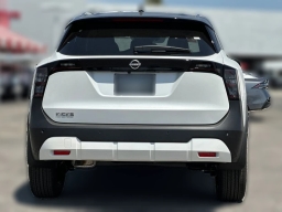Nissan Kicks SV FWD 2026