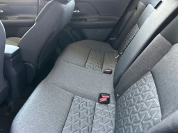 Nissan Kicks SV FWD 2026