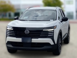 Nissan Kicks SV FWD 2026