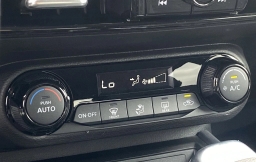 Nissan Kicks SV FWD 2026
