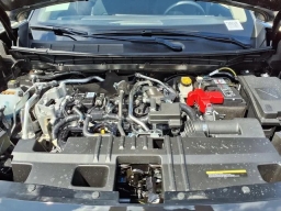 Nissan Kicks SV FWD 2026