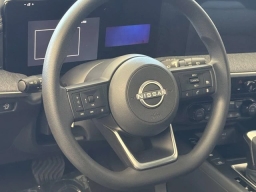 Nissan Kicks SV FWD 2026