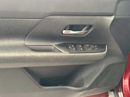 Nissan Kicks SV FWD 2026