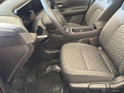 Nissan Kicks SV FWD 2026
