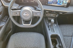 Nissan Kicks SV FWD 2026