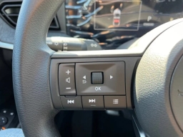 Nissan Kicks SV FWD 2026