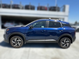 Nissan Kicks SV FWD 2026