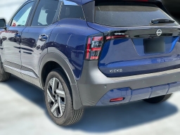 Nissan Kicks SV FWD 2026