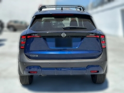 Nissan Kicks SV FWD 2026