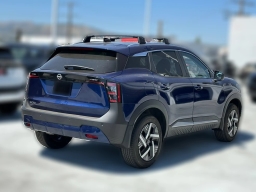 Nissan Kicks SV FWD 2026