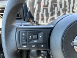 Nissan Kicks SV FWD 2026